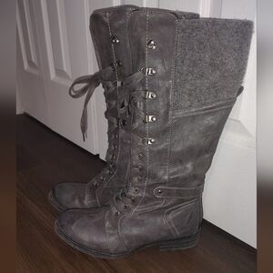 Elegant Gray Lace-Up Women's Boots